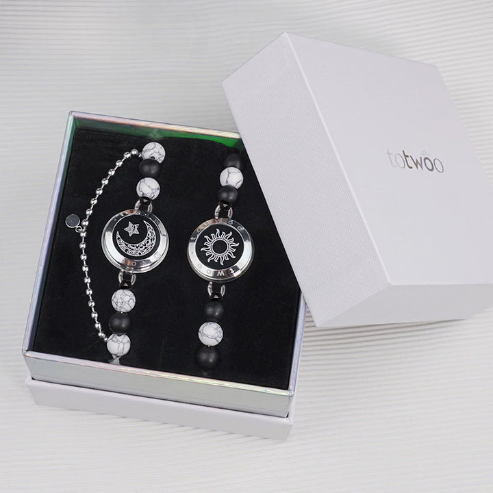 Sonne & Moon Touch-Armbänder mit passenden Perlen