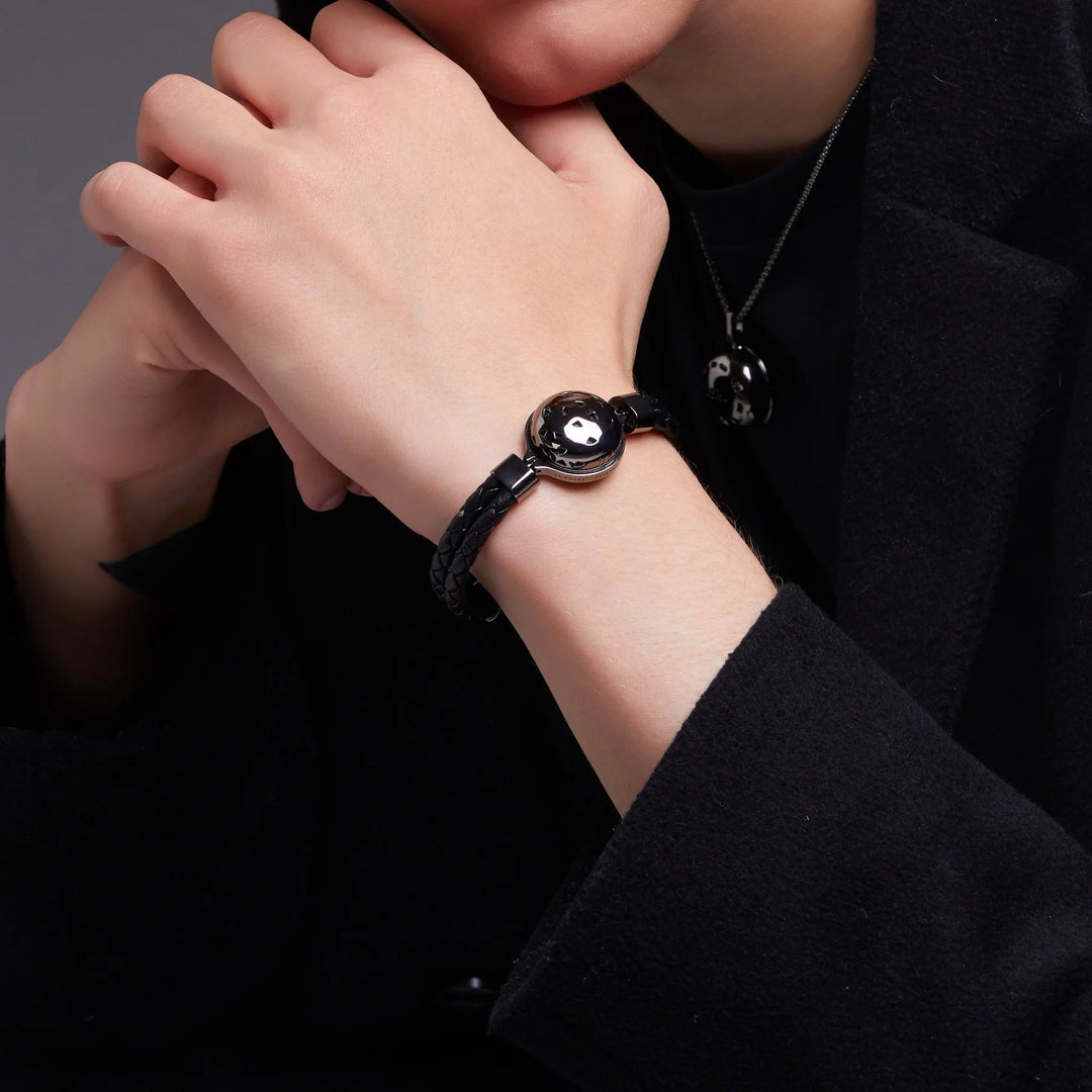 Wir sind mutig & We Bloom Smart Bracelets für die Liebe