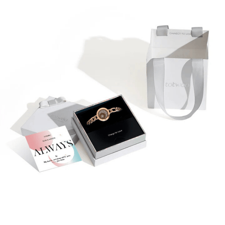 Mond einzelne Touch -Armbänder mit Figaro -Kette