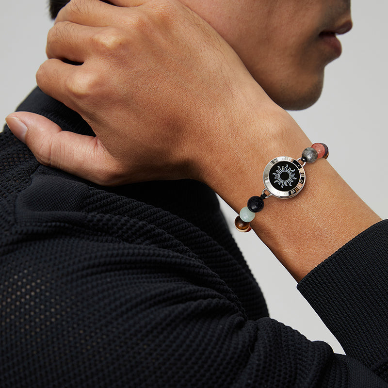 Bracelets du soleil et de la lune avec des perles de tuteur du système solaire