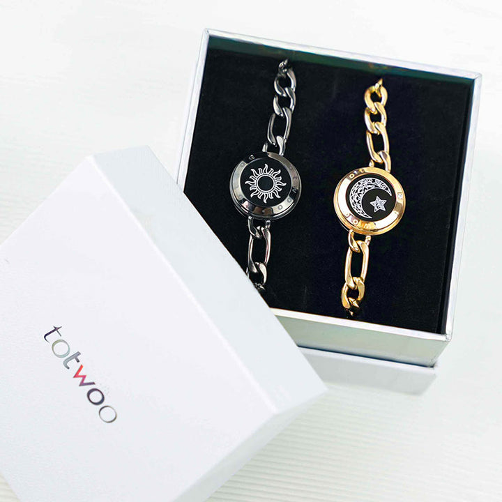 Pulseras de toque de sol y luna con cadena Figaro (negro+oro)