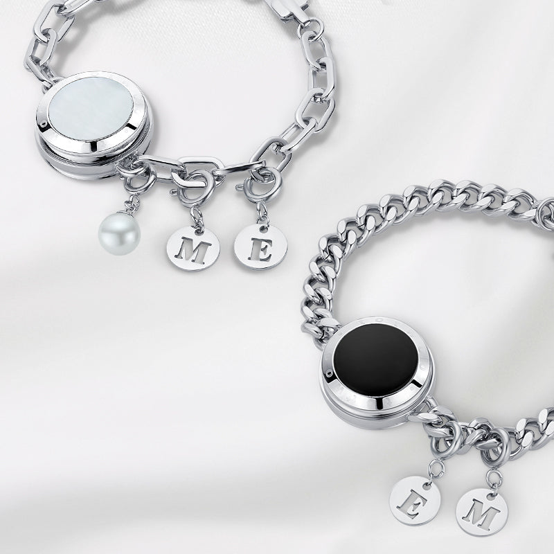 totwoo Letter Charm (Silver/Rose Gold/Black)