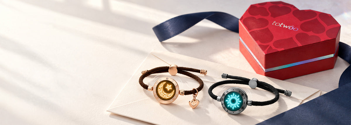Couple connecté par les bracelets tactiles longue distance Totwoo